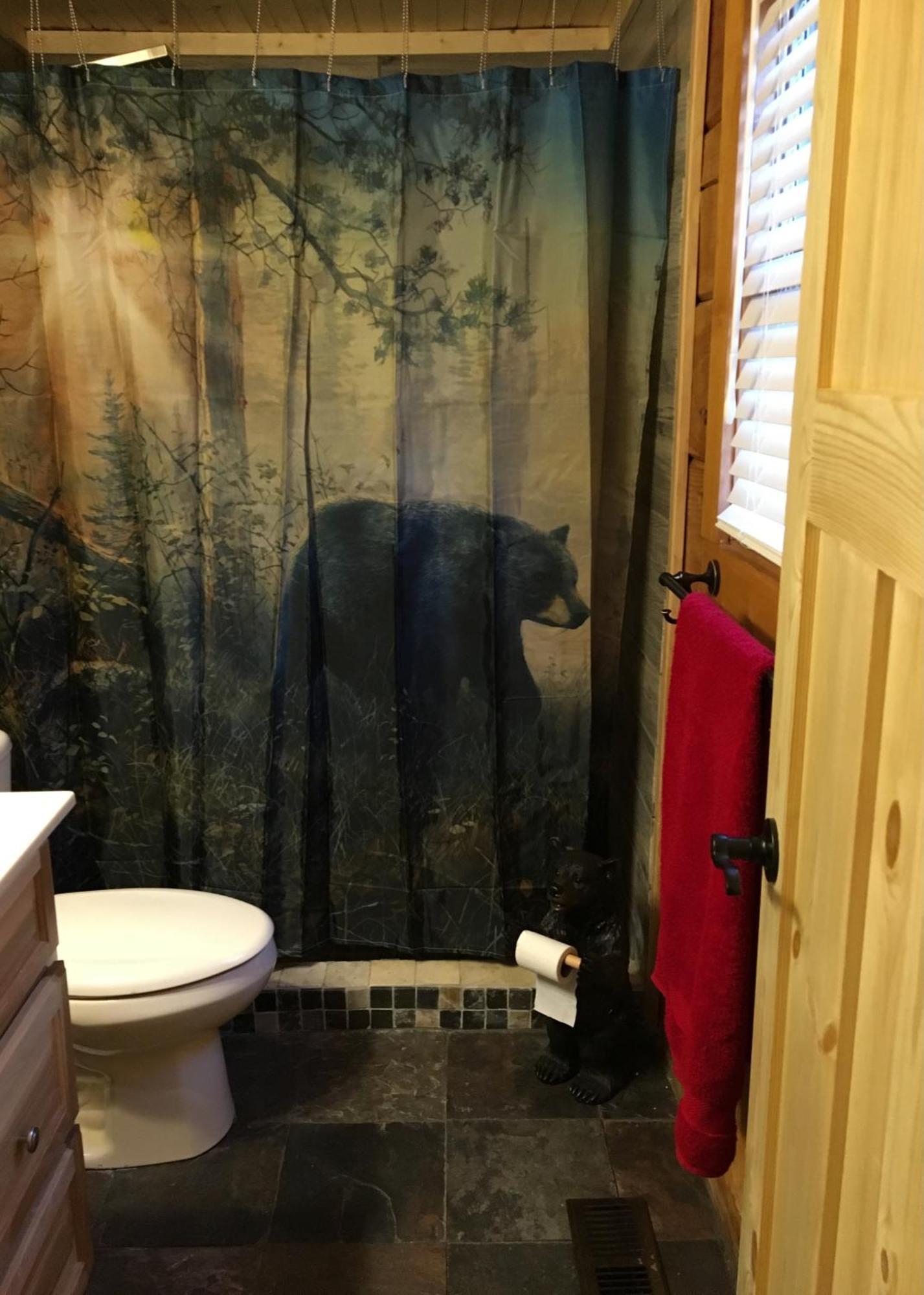 Bears Among Us Chalé Gatlinburg